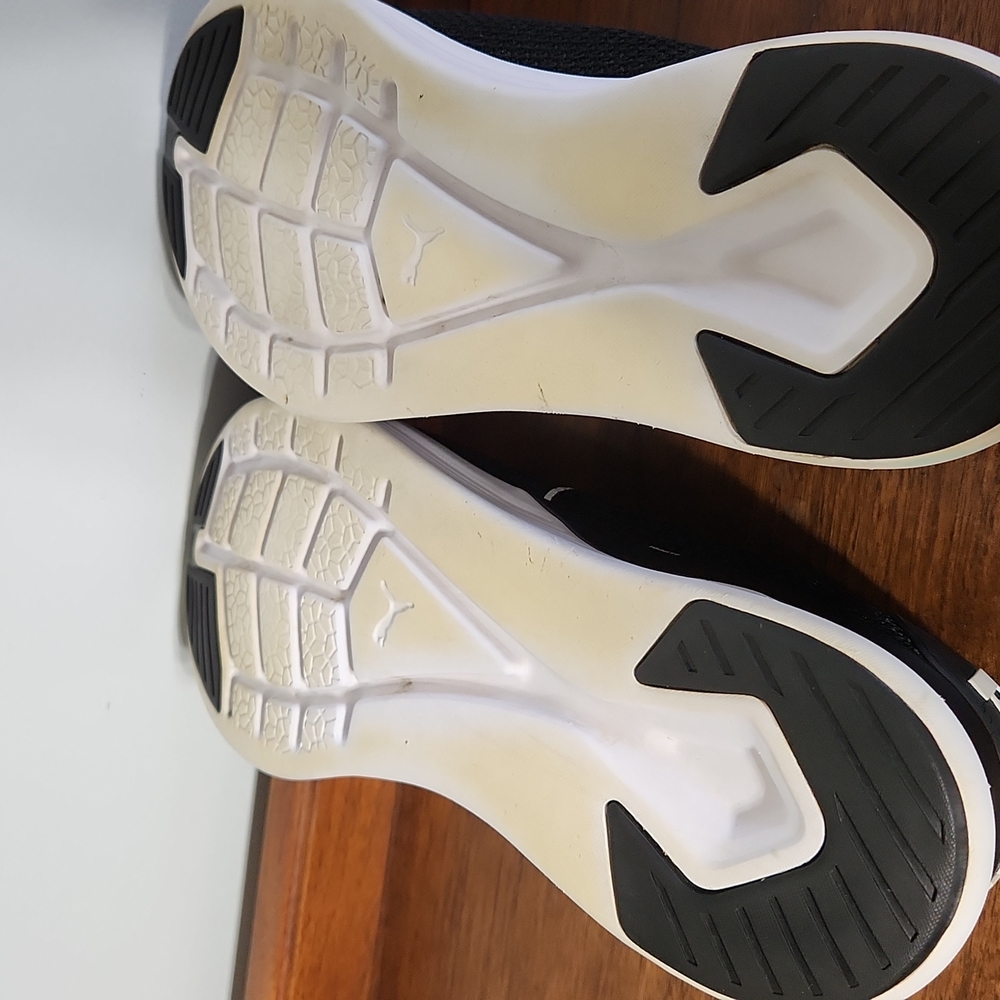 Puma, G-Nite, Sz 10,  Sneakers With Black & White Laces & Cushion Soles - Picture 5 of 8